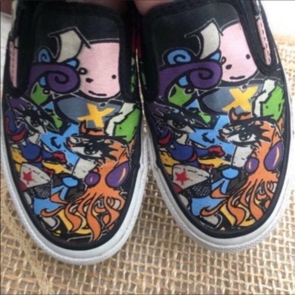 Converse Comic Graffiti Slip On Sneakers - Picture 4 of 12